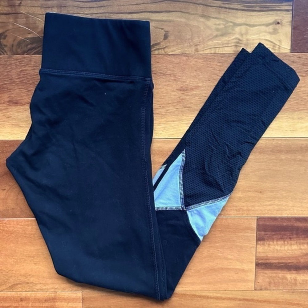 PINK Victoria’s Secret Yoga Leggings